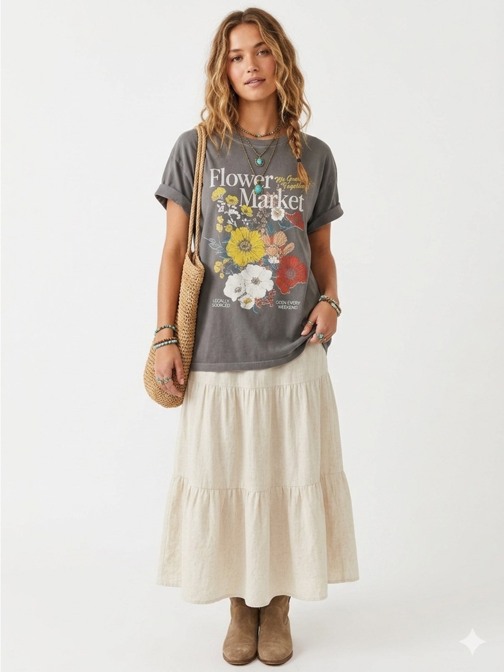 Girl Dangerous Vintage Flower Market Boyfriend Graphic Tee in Charcoal Size S